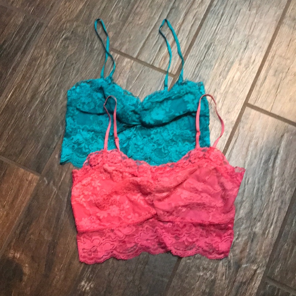 Bundle of 2 Kirra brallets, from Pac Sun BRAND NEW